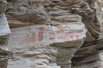 pictographs-at-hot-springs